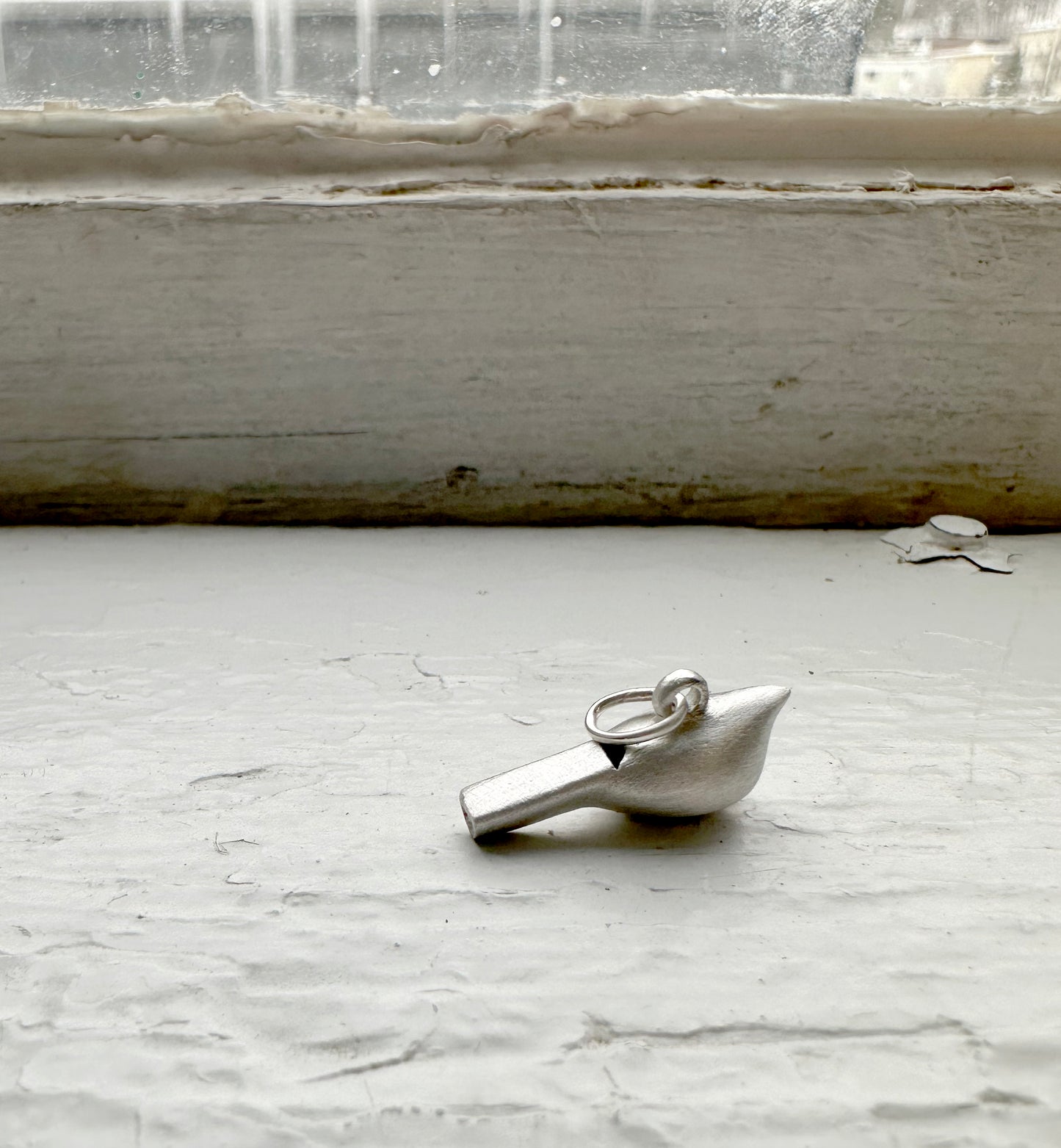 Pretti Good Whistles-Víctor Manuel Díaz