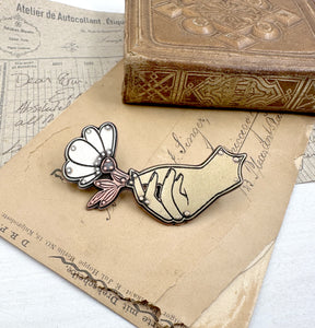 Mixed Metal Offering Hand Pin