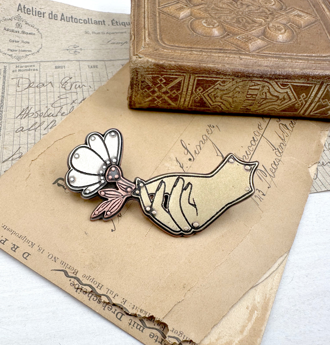 Mixed Metal Offering Hand Pin