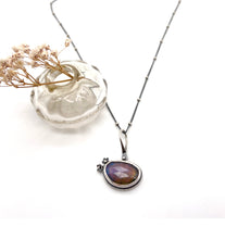 Load image into Gallery viewer, Sterling Silver and Labradorite &quot;Mood&quot; Color Change Stone