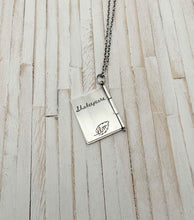 Load image into Gallery viewer, Sterling Silver Book with Shakespeare quote (1 page)