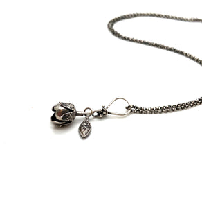 Tiny Kinetic Forget Me Not Pendant with Aquamarine