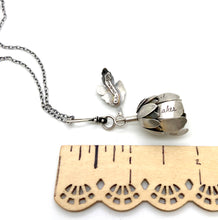Load image into Gallery viewer, Sterling Silver Courage Flower Locket