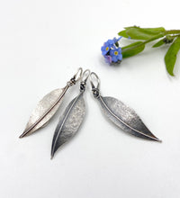 Load image into Gallery viewer, Sterling Forget Me Not Leaves with Photo